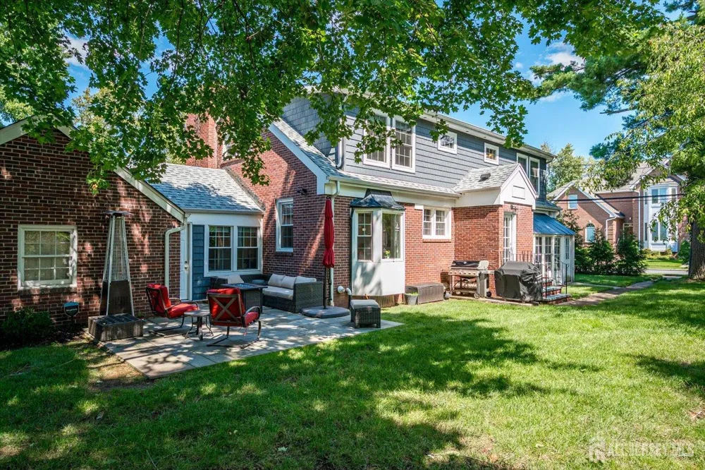 812 Abbott Street Highland Park, NJ 08904