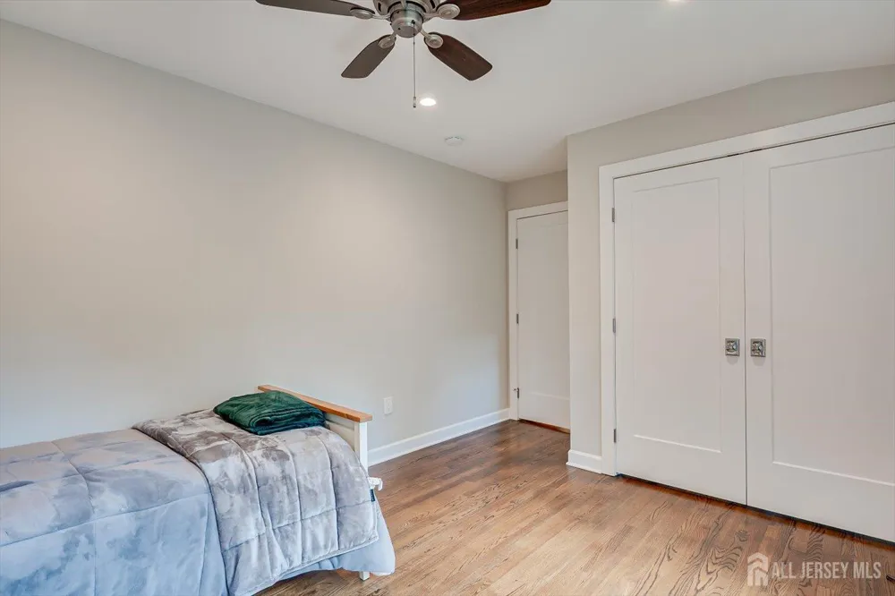 812 Abbott Street Highland Park, NJ 08904