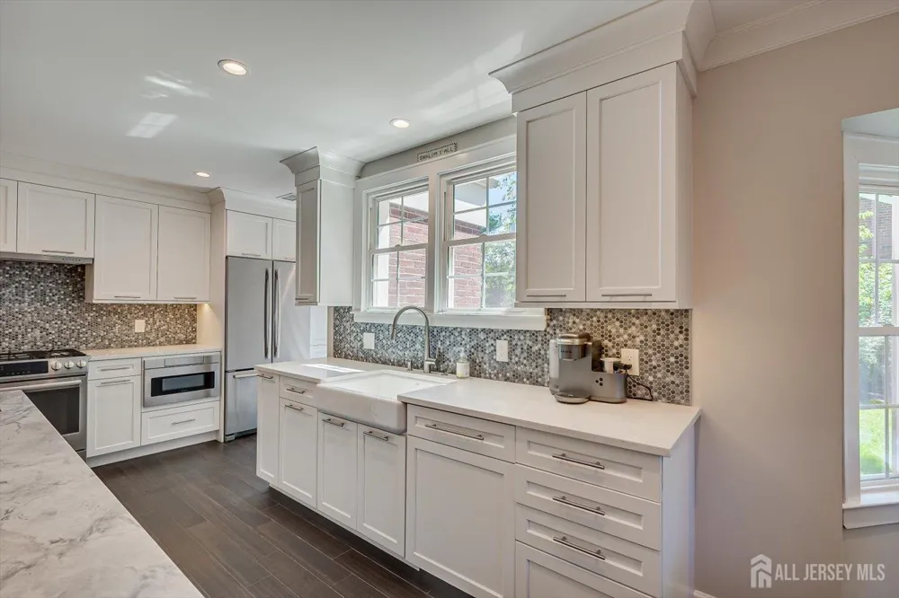 812 Abbott Street Highland Park, NJ 08904