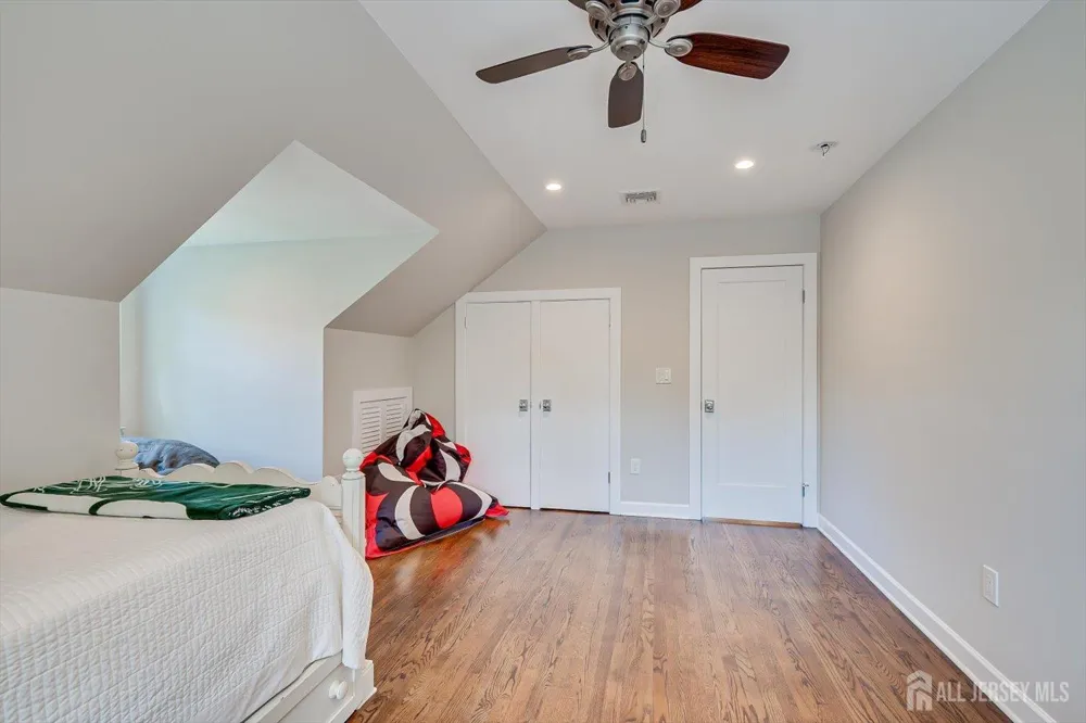 812 Abbott Street Highland Park, NJ 08904