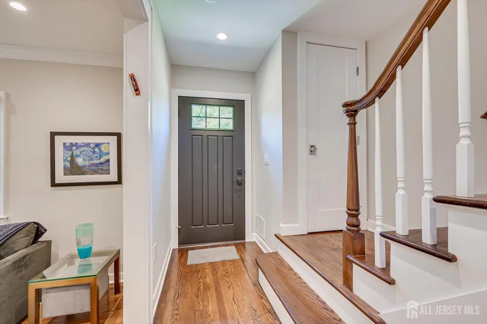 812 Abbott Street Highland Park, NJ 08904