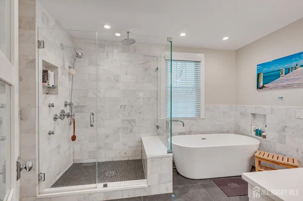 812 Abbott Street Highland Park, NJ 08904