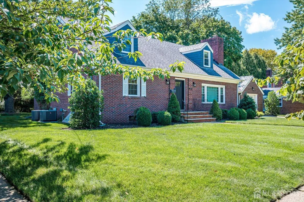 812 Abbott Street Highland Park, NJ 08904