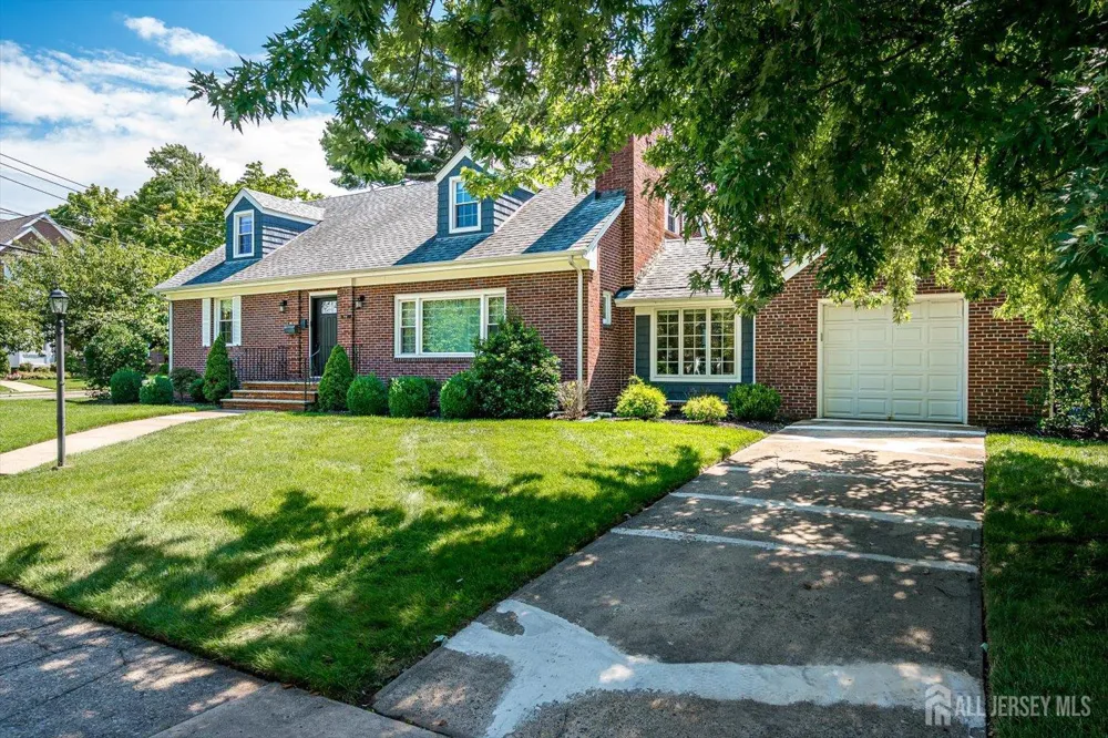 812 Abbott Street Highland Park, NJ 08904