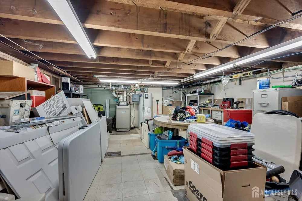 812 Abbott Street Highland Park, NJ 08904