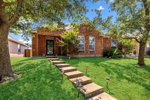 1526 Cliff Creek Drive