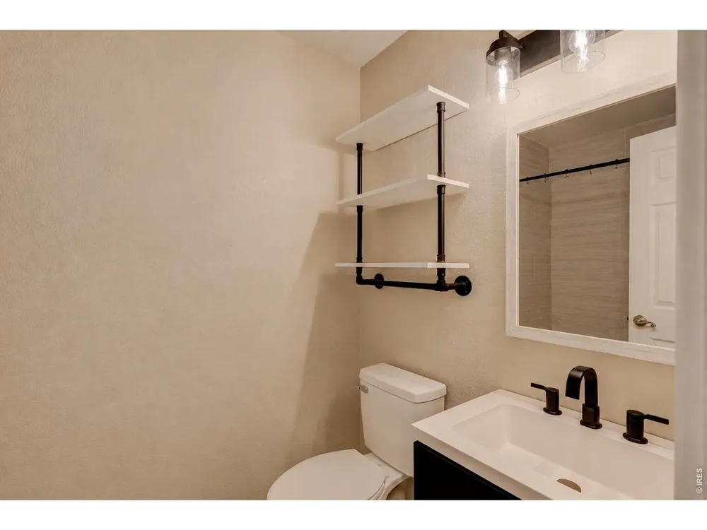 308 Medinah Avenue Johnstown, CO 80534