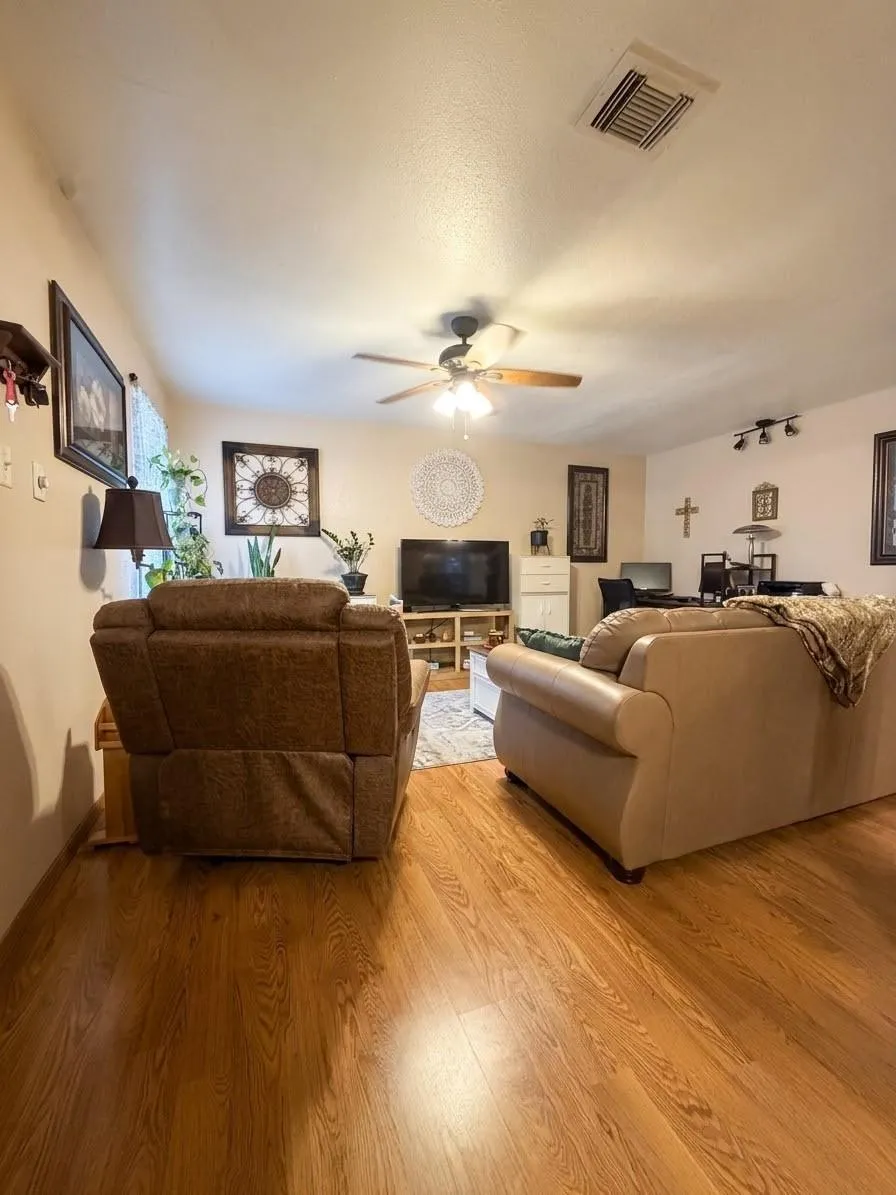 2750 Tinechester Drive Houston, TX 77339