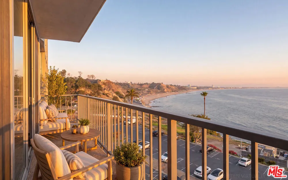 17350 W Sunset Boulevard #703C Los Angeles, CA 90272