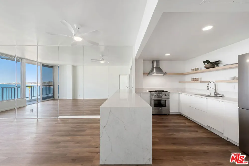 17350 W Sunset Boulevard #703C Los Angeles, CA 90272