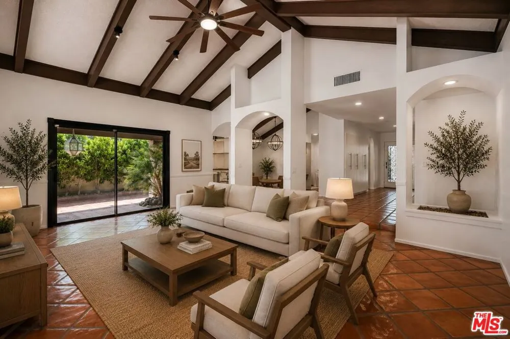 60 Calle Solano Rancho Mirage, CA 92270