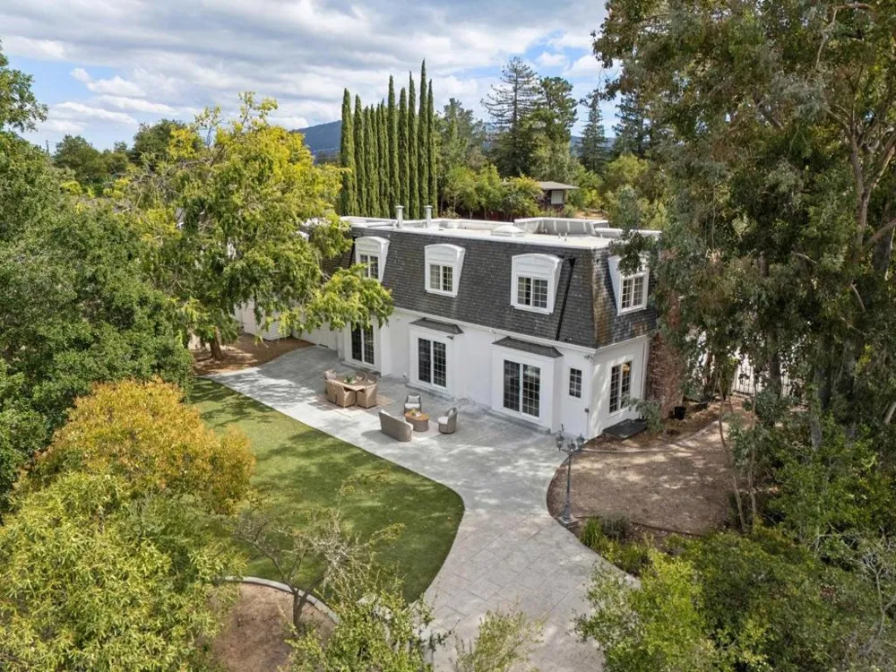 18661 Woodbank Way Saratoga, CA 95070