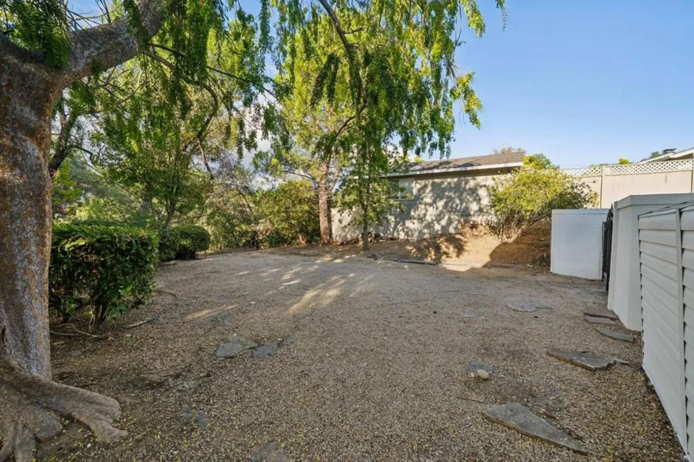 18661 Woodbank Way Saratoga, CA 95070