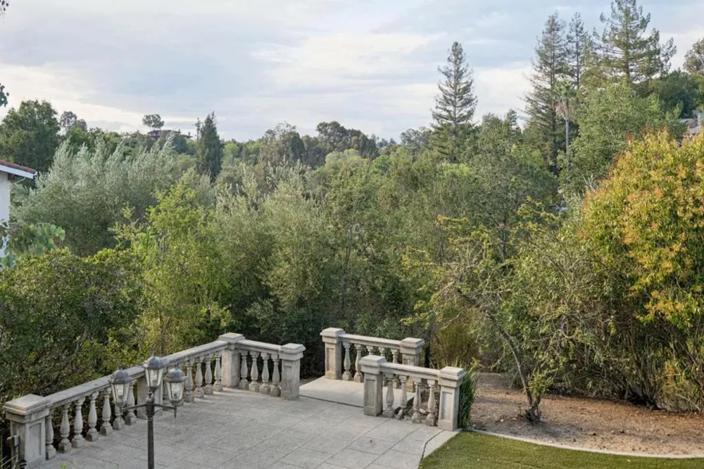 18661 Woodbank Way Saratoga, CA 95070