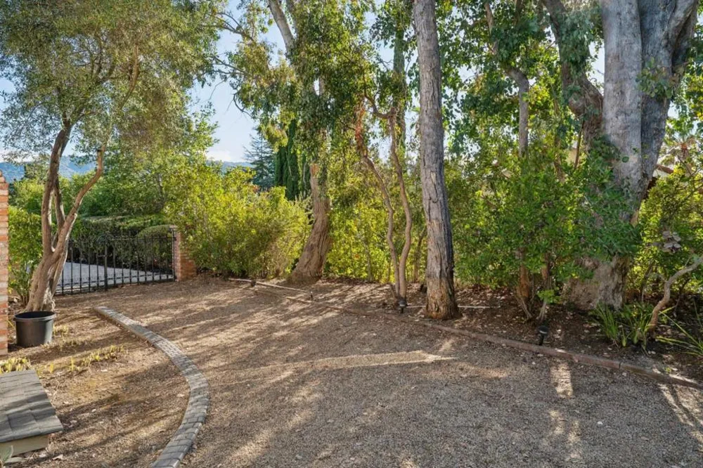 18661 Woodbank Way Saratoga, CA 95070