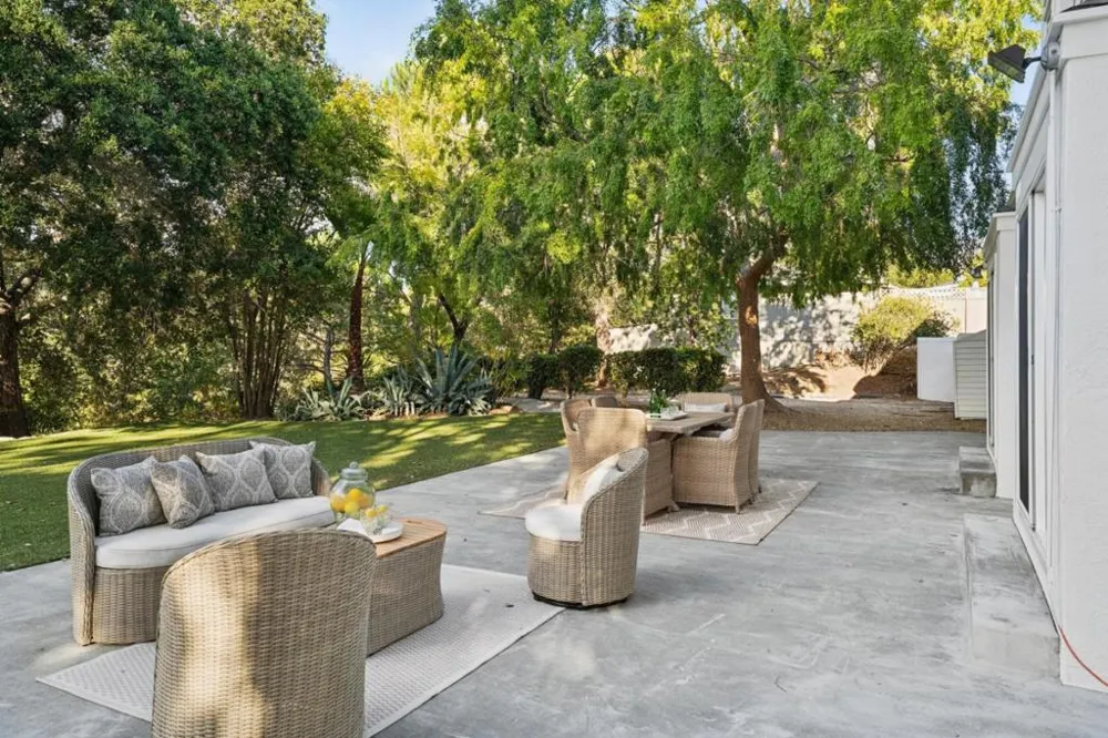 18661 Woodbank Way Saratoga, CA 95070
