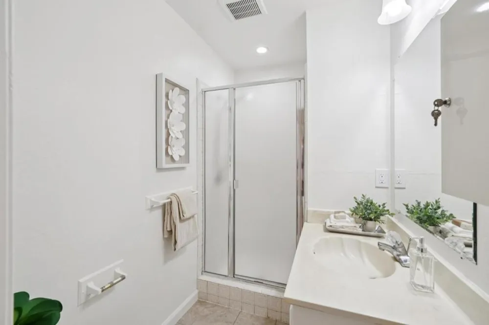 18661 Woodbank Way Saratoga, CA 95070