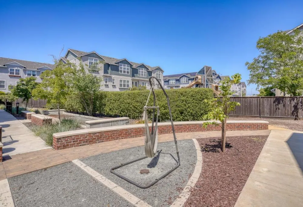 8533 Seawind Way Newark, CA 94560