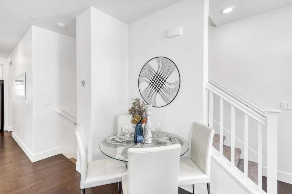 8533 Seawind Way Newark, CA 94560