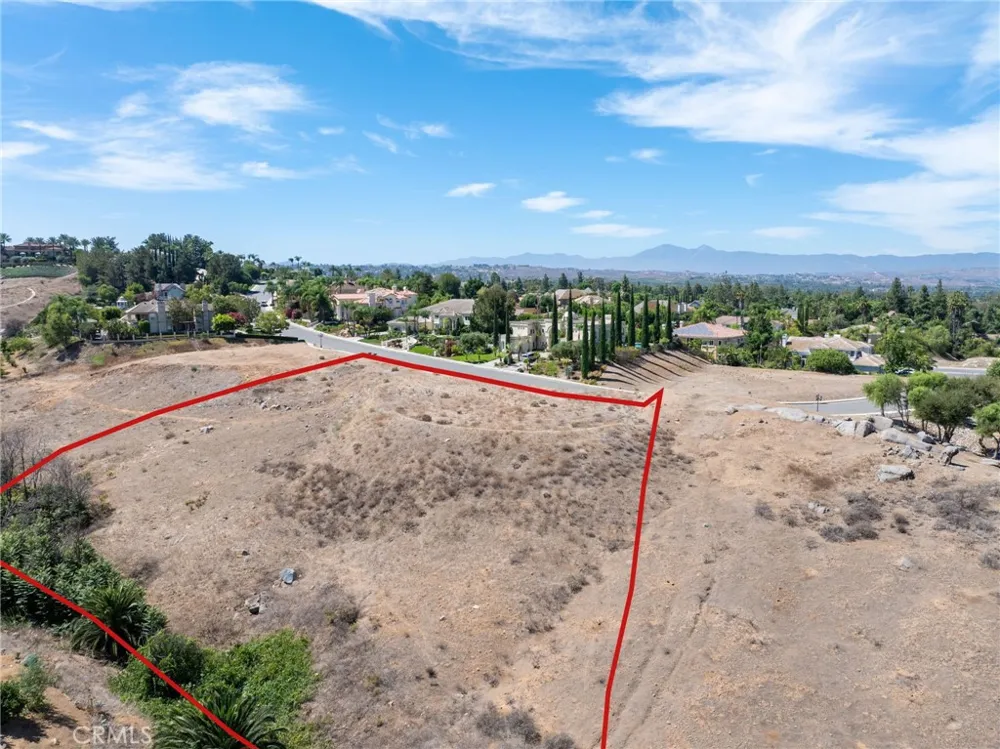 2035 POLO COURT Riverside, CA 92506