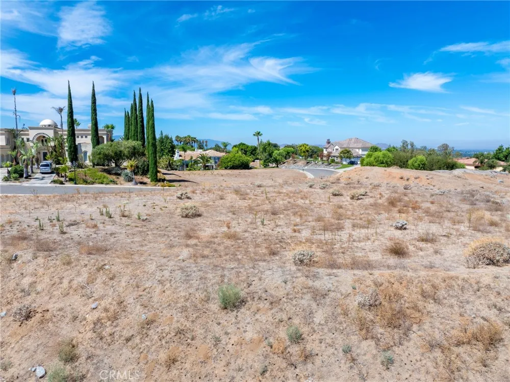 2035 POLO COURT Riverside, CA 92506