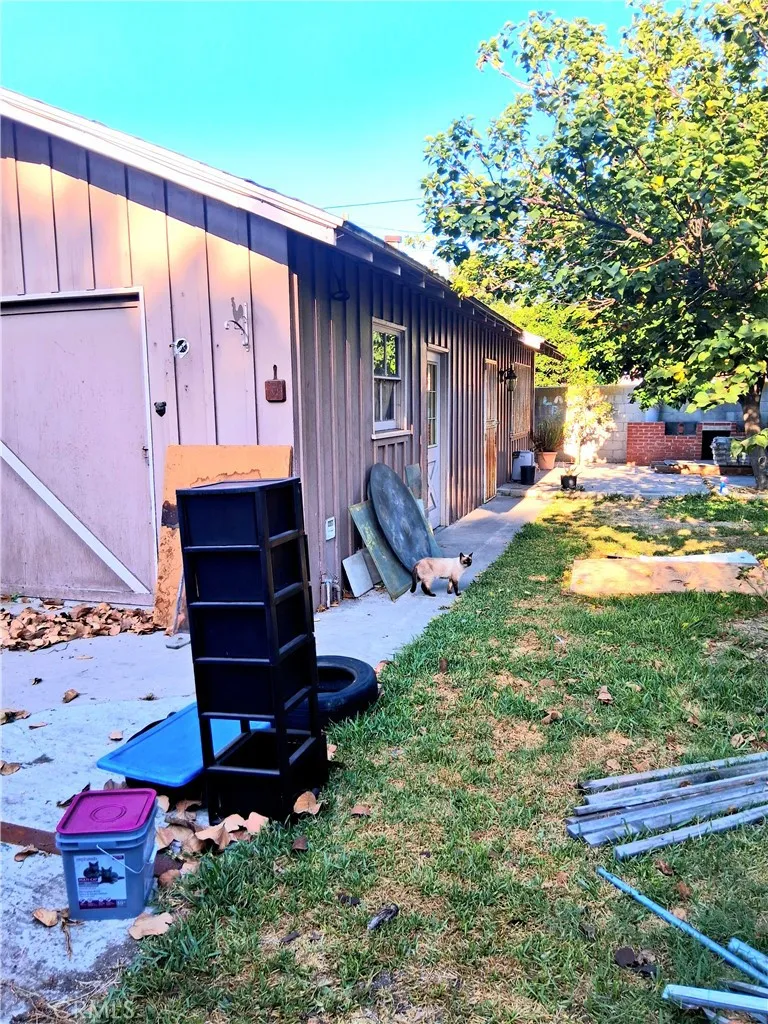 11641 State Lynwood, CA 90262