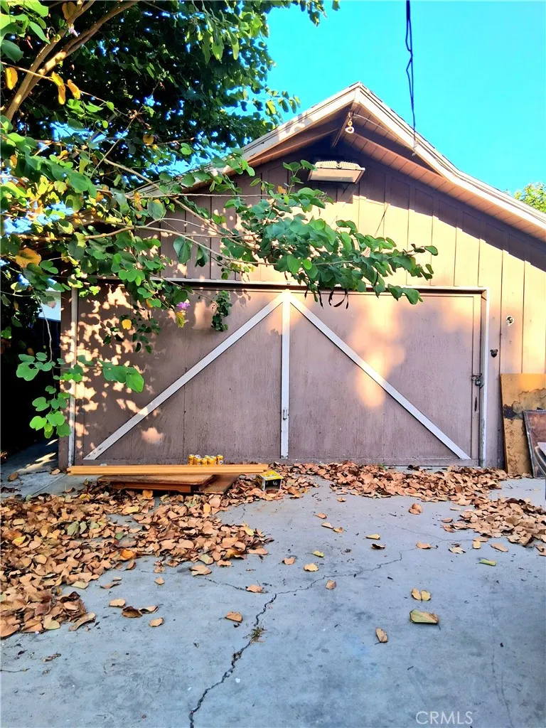 11641 State Lynwood, CA 90262