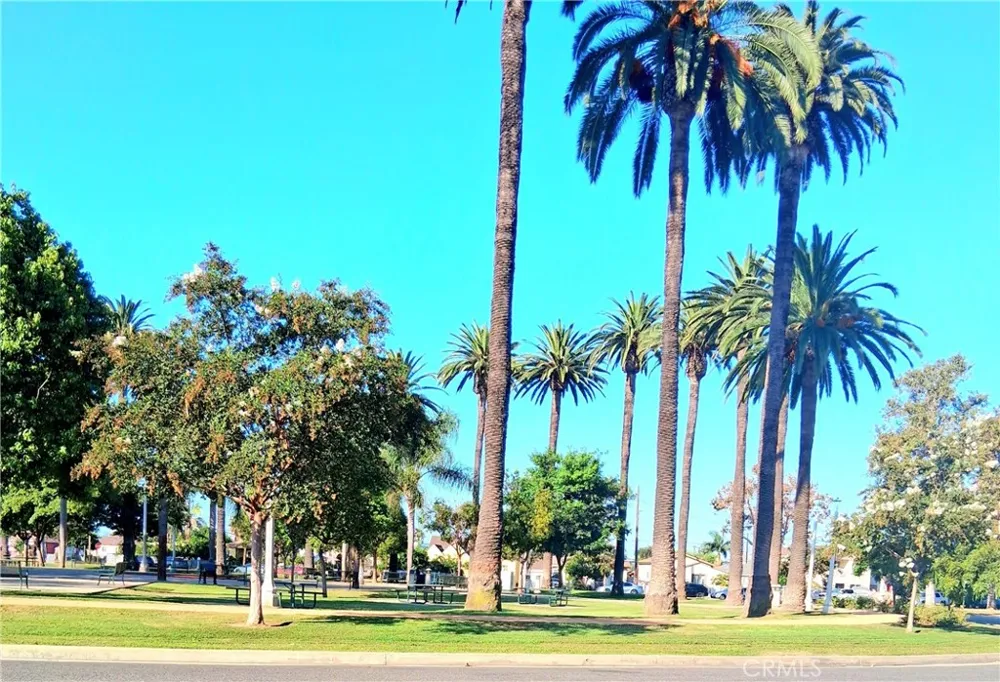 11641 State Lynwood, CA 90262
