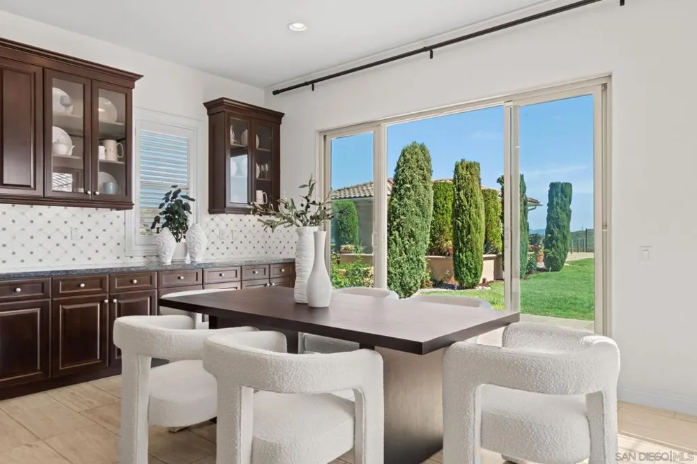 15789 Bacara Ct San Diego, CA 92131