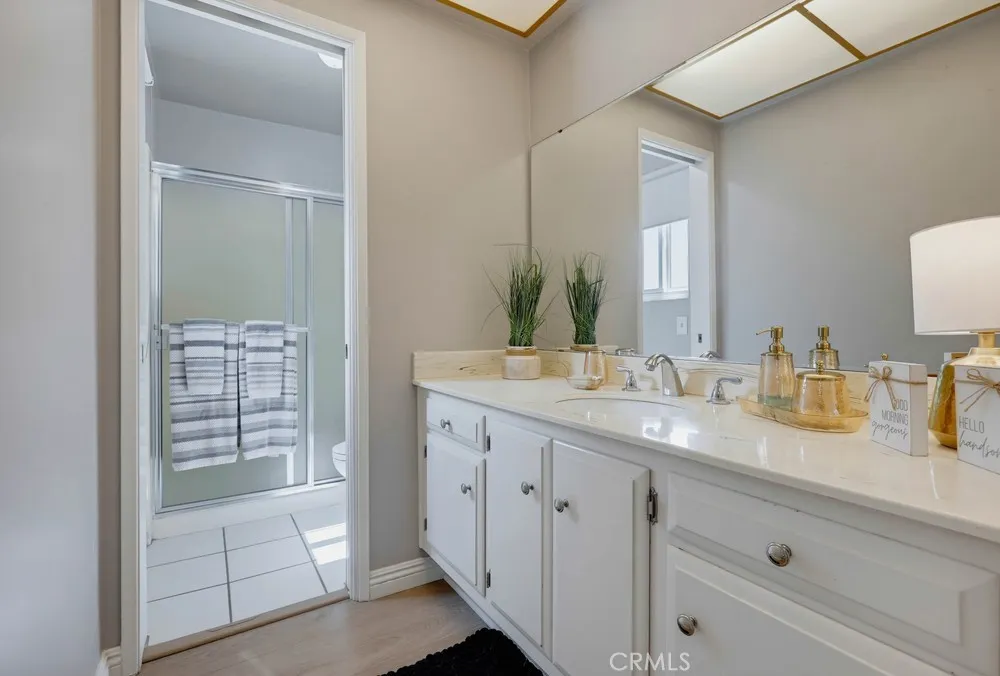 11389 Providencia Cypress, CA 90630