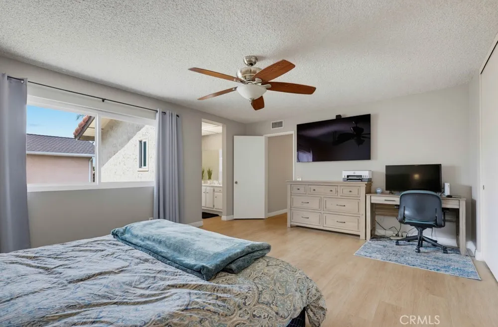11389 Providencia Cypress, CA 90630