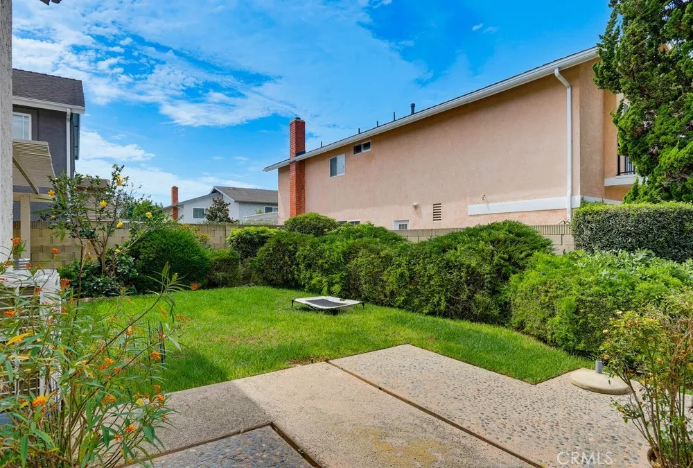 11389 Providencia Cypress, CA 90630