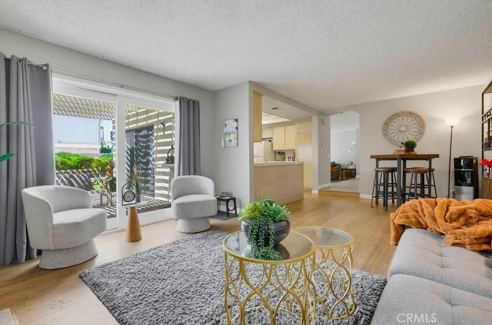 11389 Providencia Cypress, CA 90630
