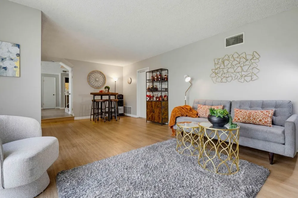 11389 Providencia Cypress, CA 90630