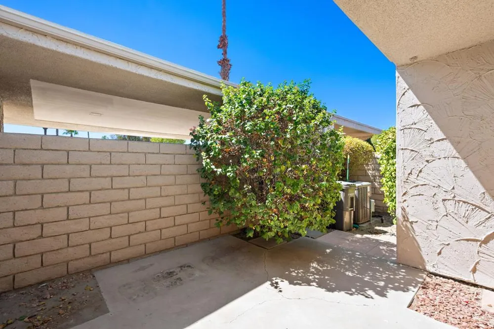 82060 Odlum Drive Indio, CA 92201