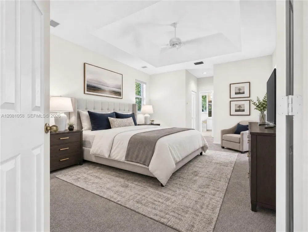 3098 Lakewood Cir Weston, FL 33332
