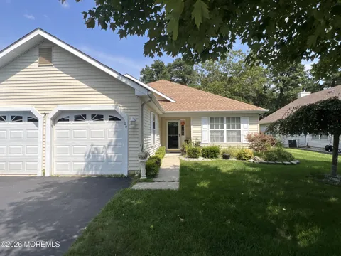 102 Clear Lake Road