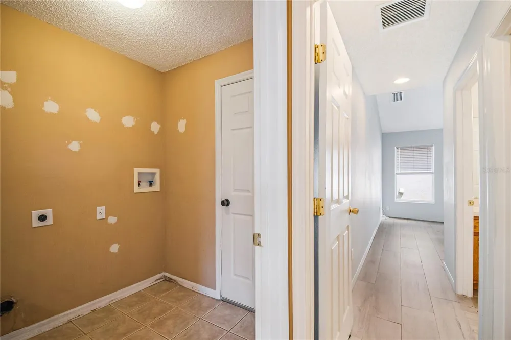 855 BRAYTON LANE Davenport, FL 33897