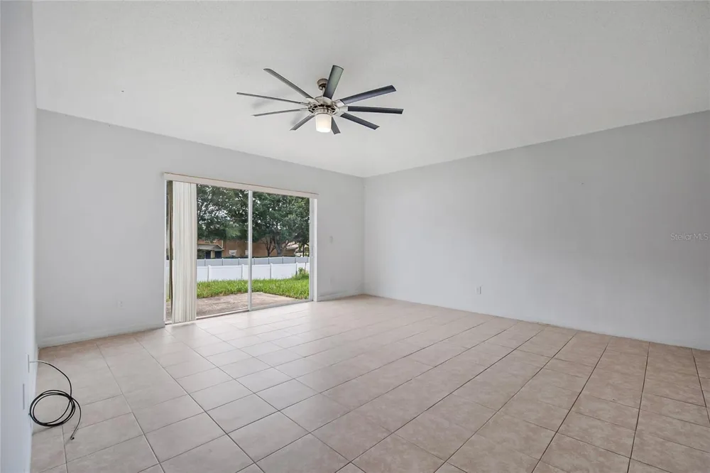 855 BRAYTON LANE Davenport, FL 33897