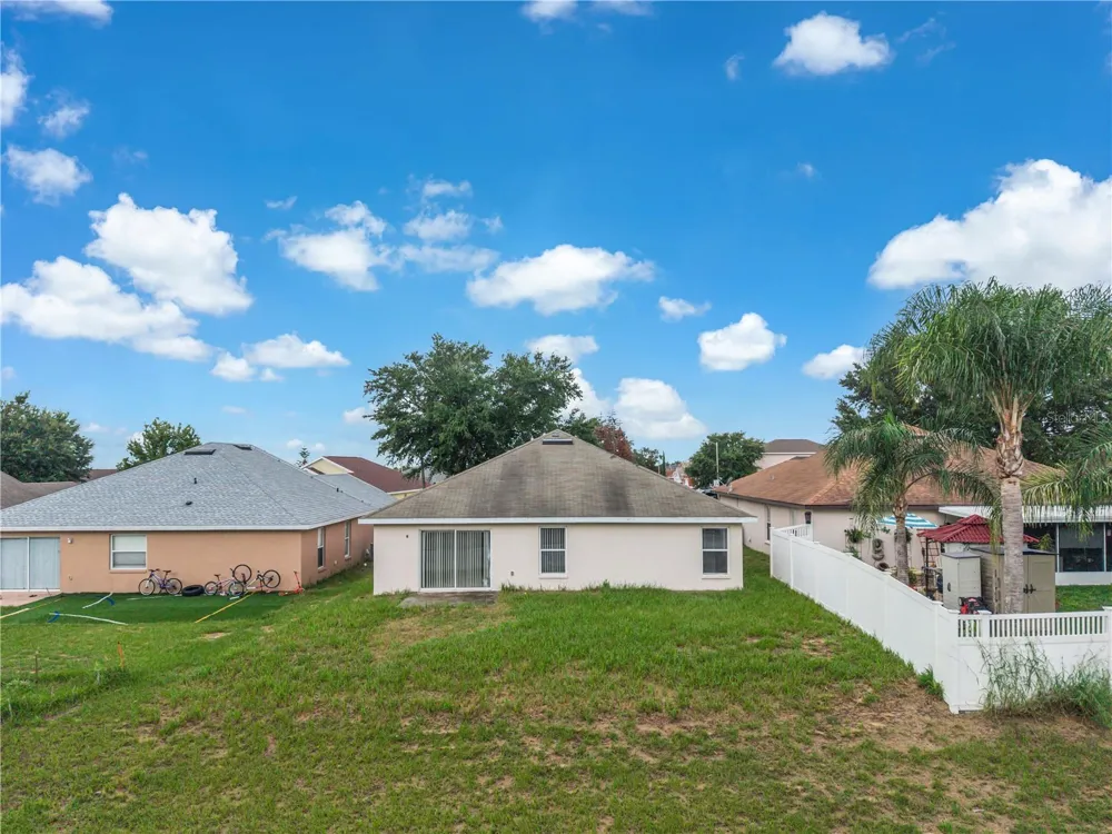 855 BRAYTON LANE Davenport, FL 33897