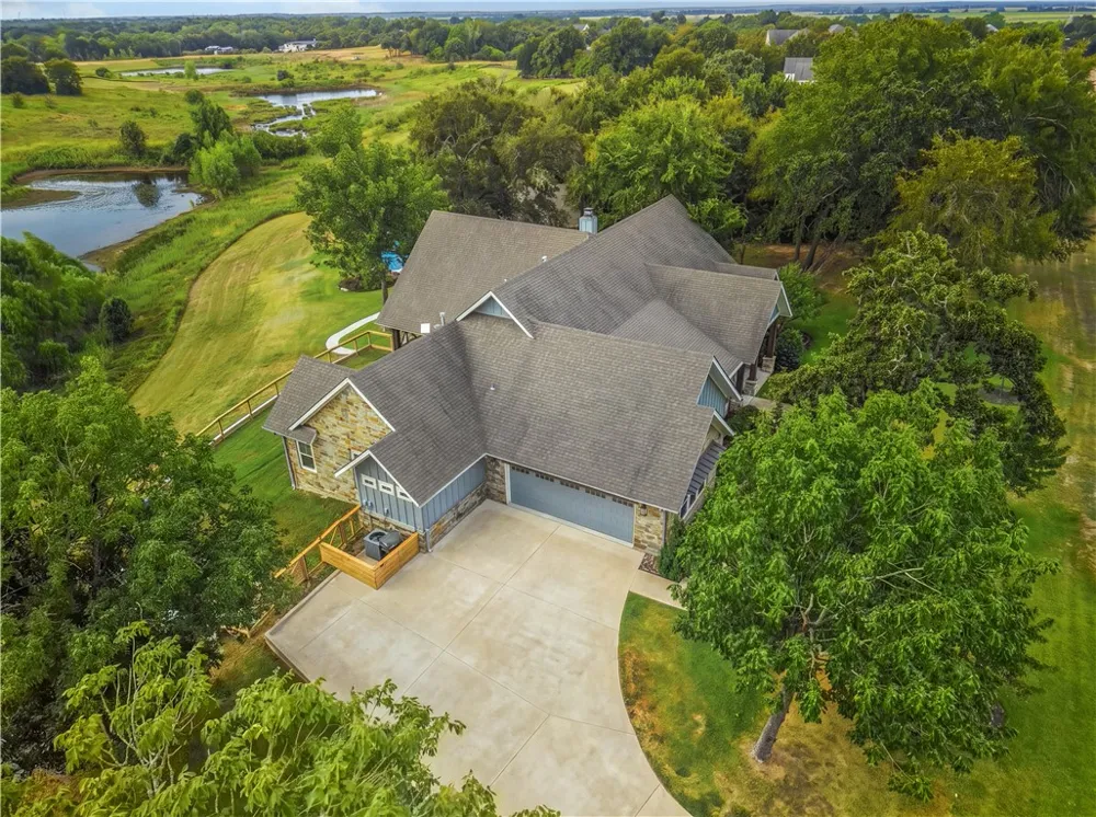 7251 River Ridge Drive College Station, TX 77845