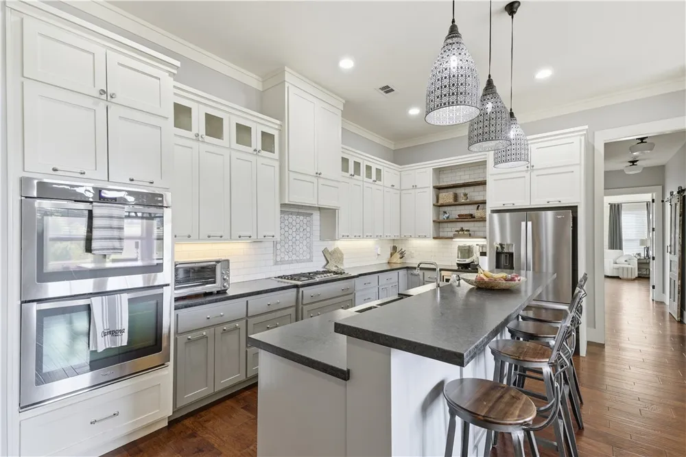 7251 River Ridge Drive College Station, TX 77845