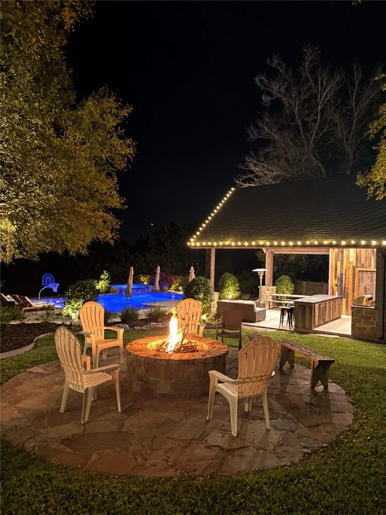 7251 River Ridge Drive College Station, TX 77845