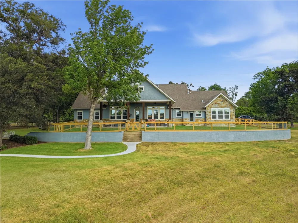 7251 River Ridge Drive College Station, TX 77845