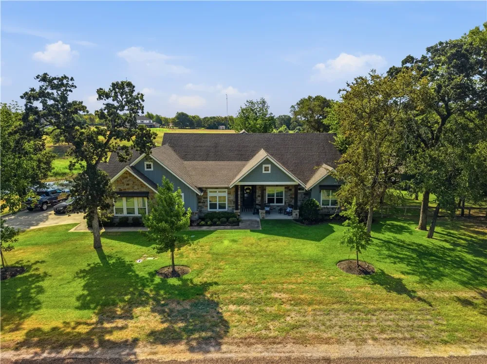 7251 River Ridge Drive College Station, TX 77845