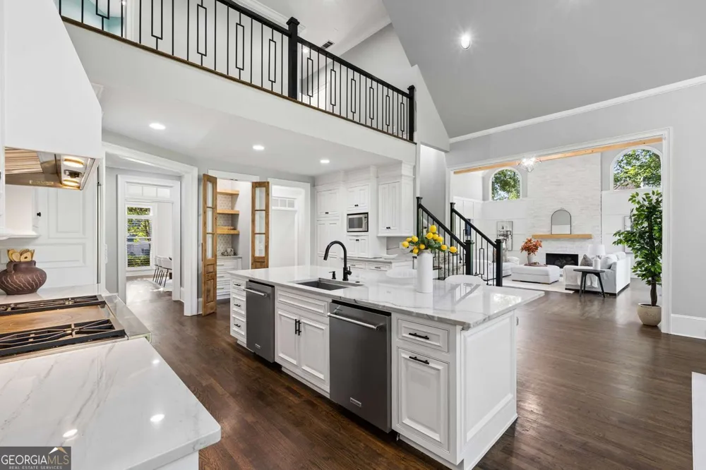3977 Merriweather Woods Johns Creek, GA 30022