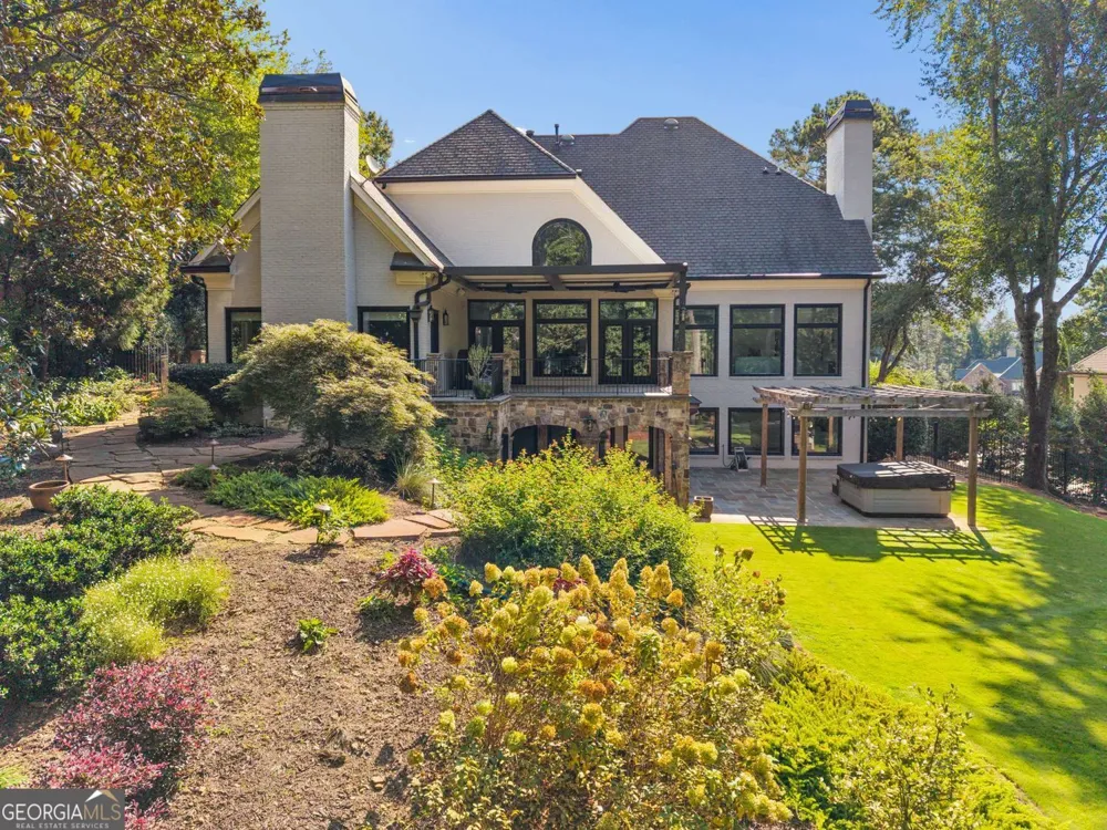 3977 Merriweather Woods Johns Creek, GA 30022