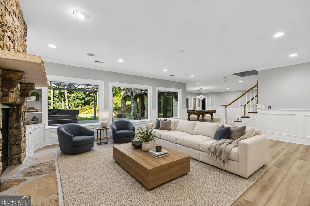 3977 Merriweather Woods Johns Creek, GA 30022