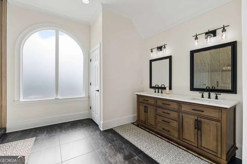 3977 Merriweather Woods Johns Creek, GA 30022