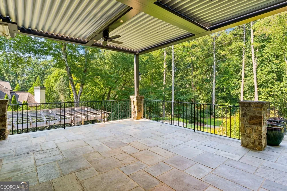3977 Merriweather Woods Johns Creek, GA 30022